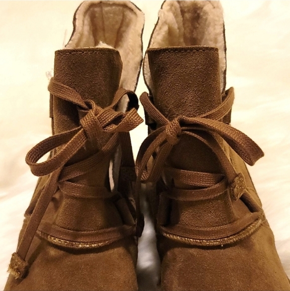 Bearpaw Zora Suede Booties Hickory Brown - Picture 12 of 16